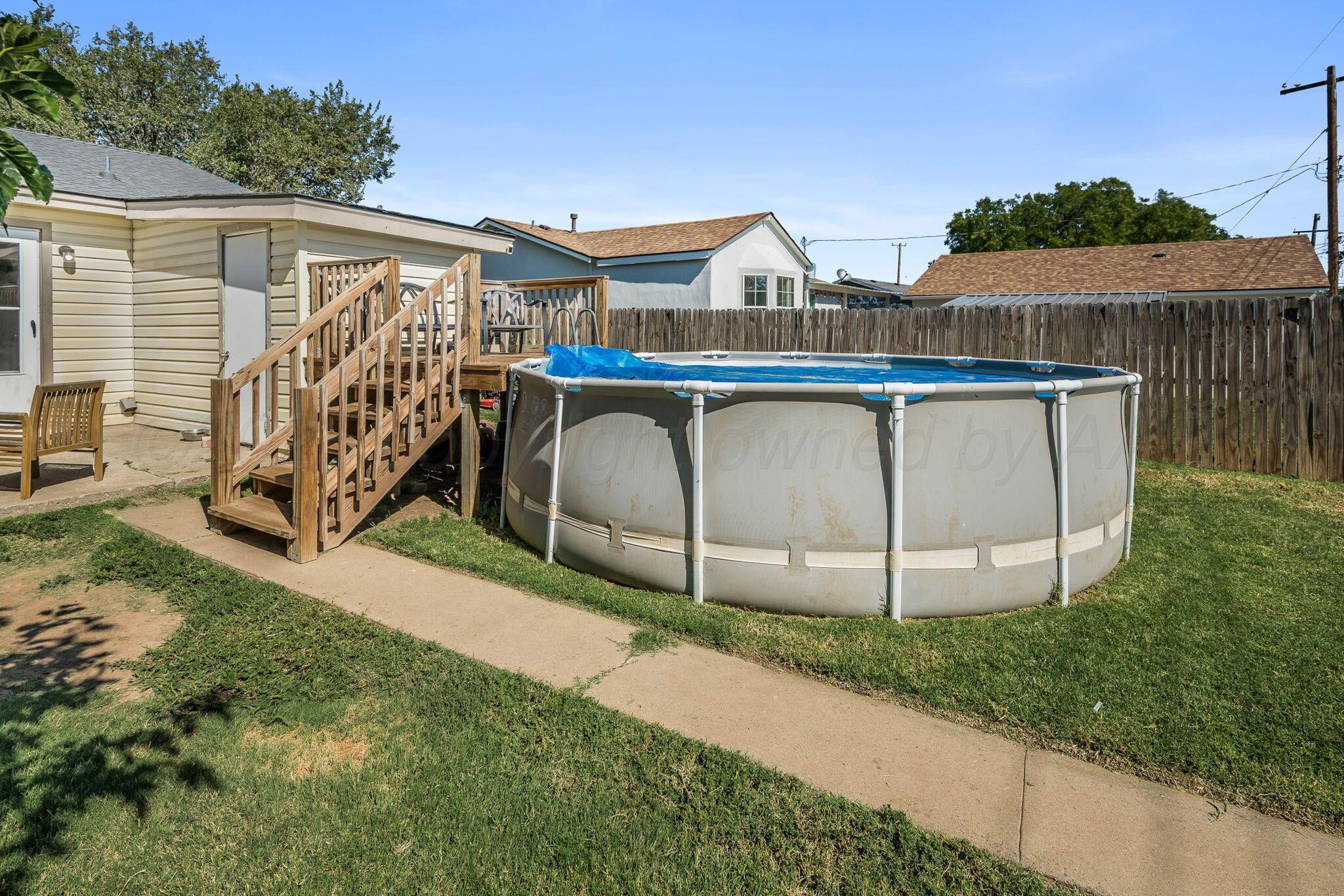 5207 South Travis Street Amarillo, TX 79110 - Photo 18 of 24 5207 S Travis St 05