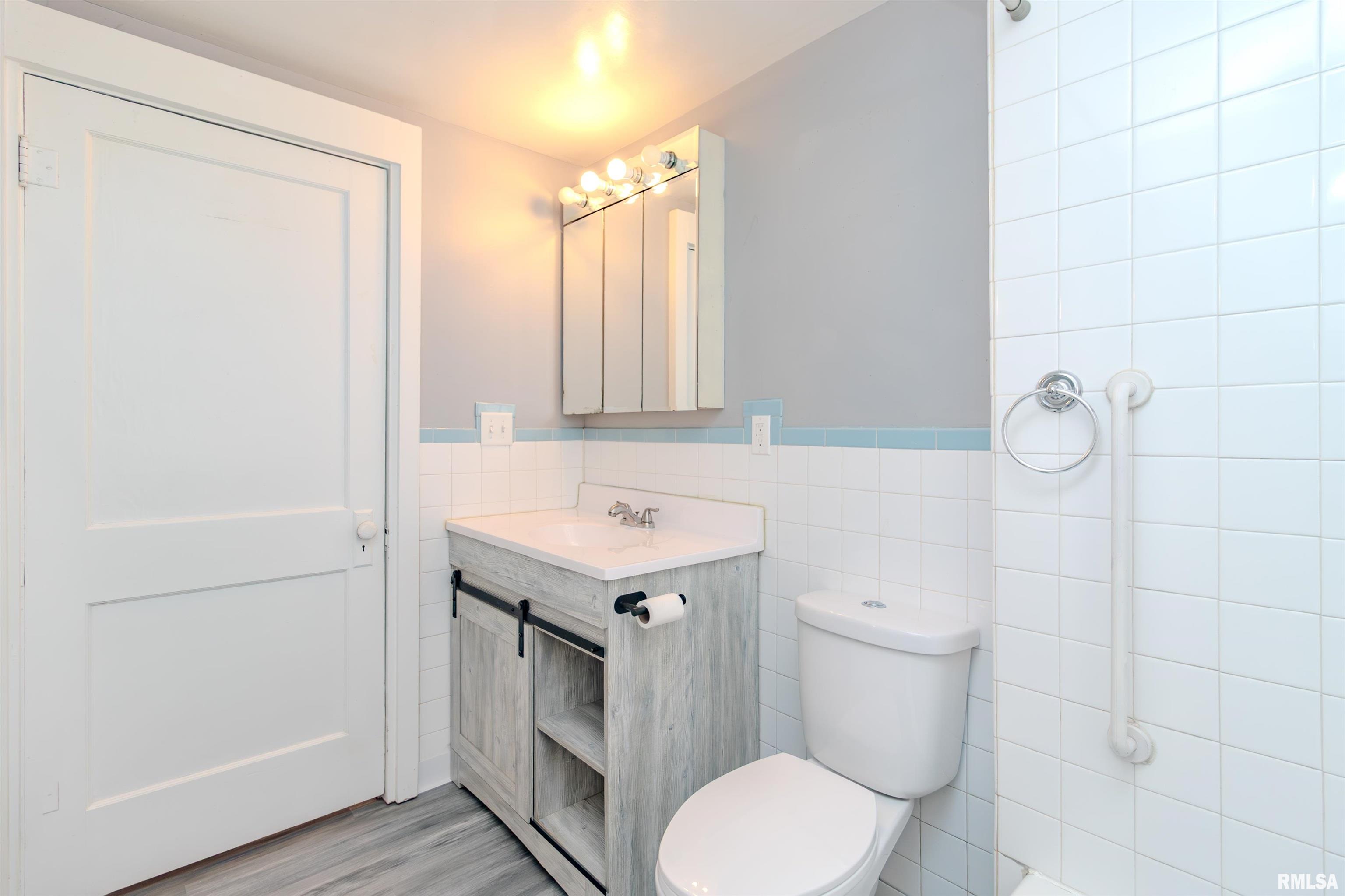 329 Willow Street Pekin, IL 61554 - Photo 14 of 40