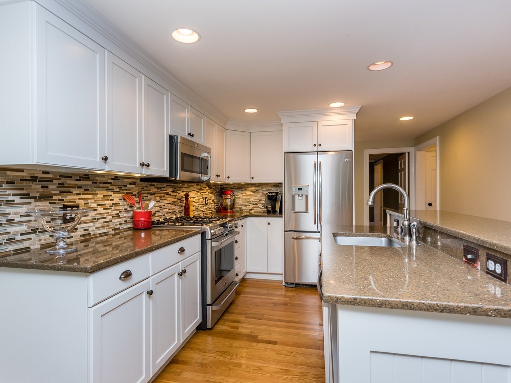 15 Princeton Road Wellesley, MA 02482 - Photo 16 of 30