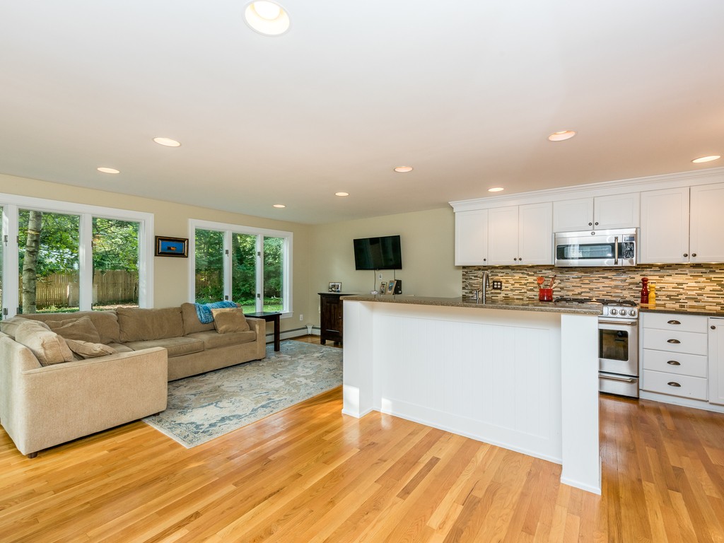 15 Princeton Road Wellesley, MA 02482 - Photo 18 of 30