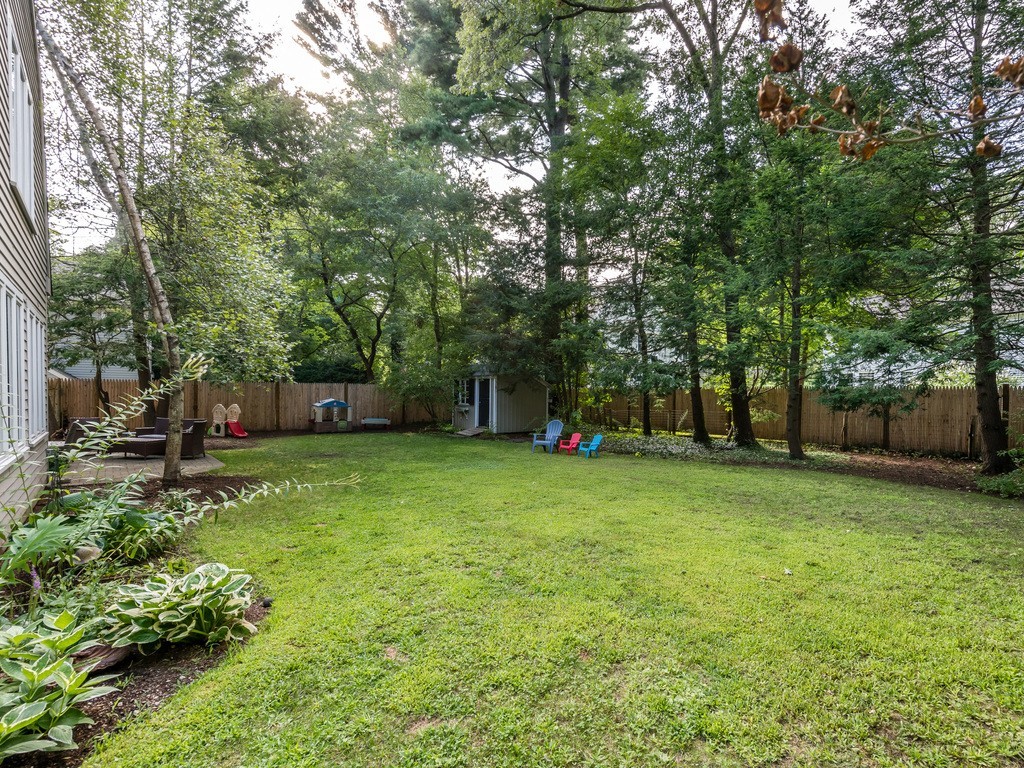 15 Princeton Road Wellesley, MA 02482 - Photo 9 of 30