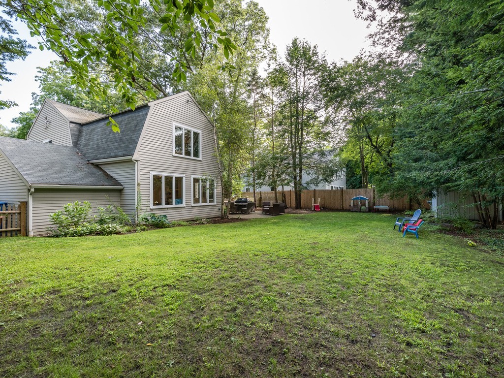 15 Princeton Road Wellesley, MA 02482 - Photo 10 of 30