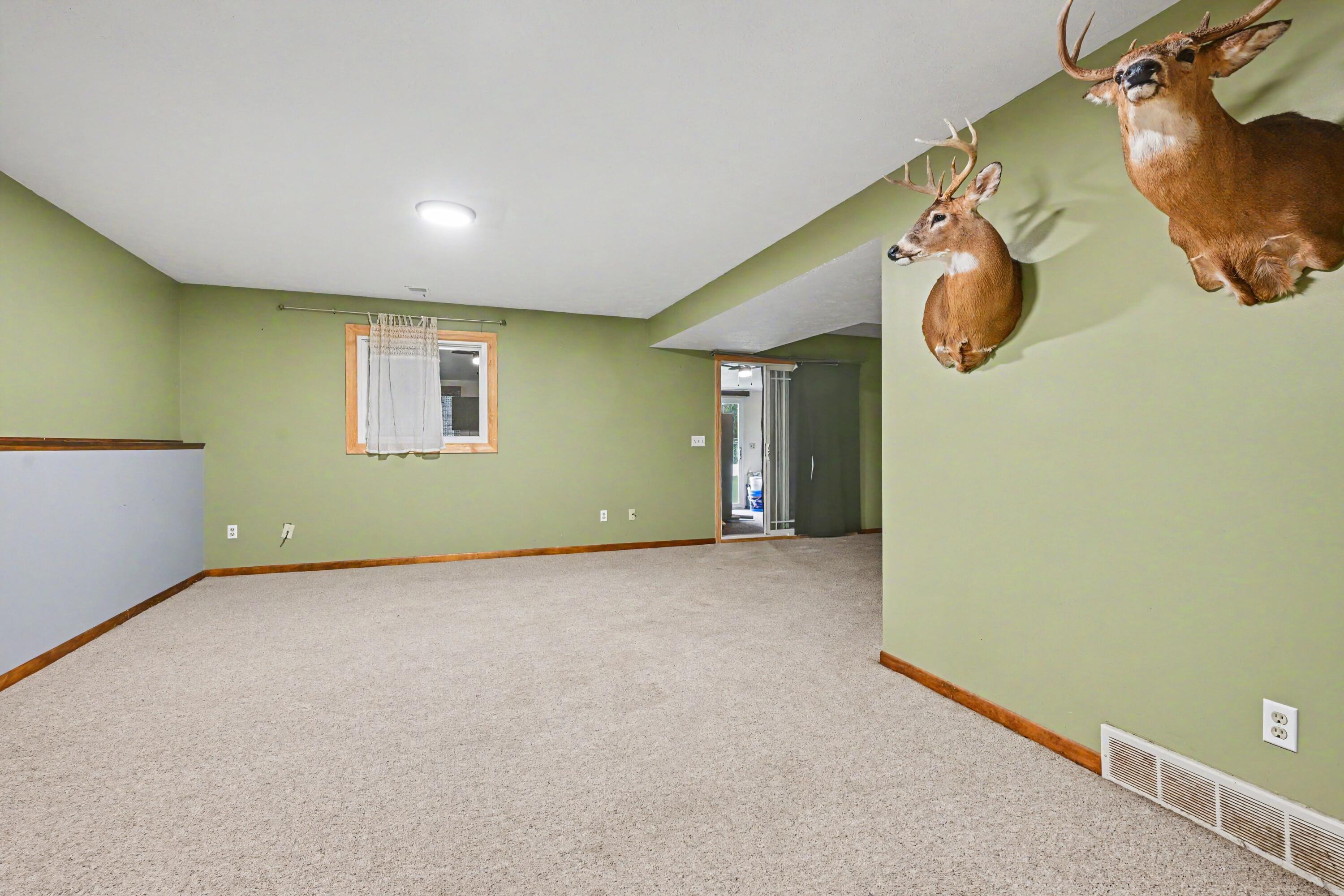 6080 Herring Road Litchfield, MI 49252 - Photo 15 of 27 012_file_9539