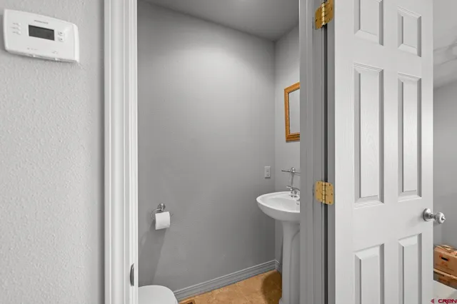 a bathroom with a toilet
