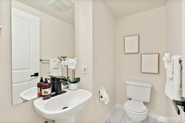 $580,000 | 16125 Juanita Woodinville Way Northeast, Unit 1106, Bothell, WA 98011