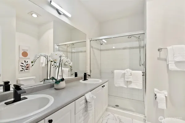 $580,000 | 16125 Juanita Woodinville Way Northeast, Unit 1106, Bothell, WA 98011