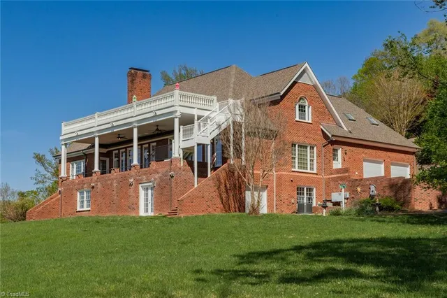 $1,250,000 | 156 Hidden Falls Drive, Wilkesboro, NC 28697