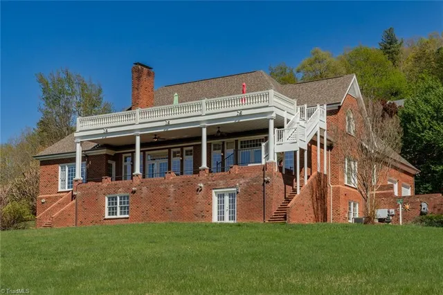 $1,250,000 | 156 Hidden Falls Drive, Wilkesboro, NC 28697