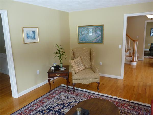 25 Oriole Road Medfield, MA 02052 - Photo 13 of 30 Gallery Image 13