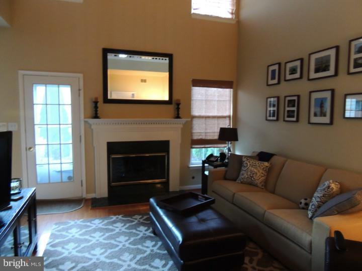 58 Brownstone Road East Windsor, NJ 08520 - Photo 8 of 23 Great Room