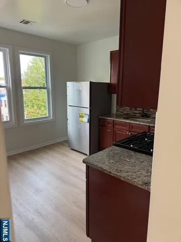 $2,500 | 611 South 19th Street, Unit 2, Newark, NJ 07103