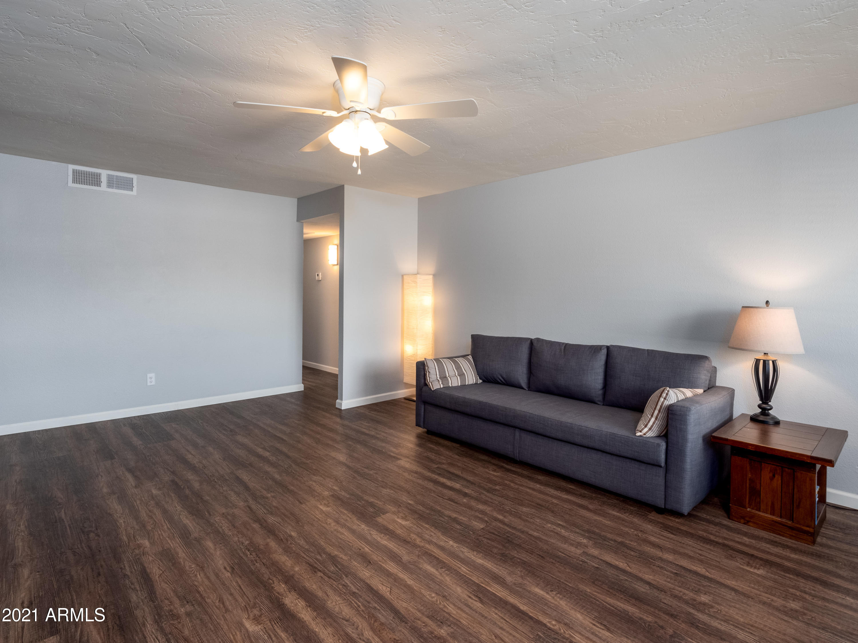 1147 East Redfield Road Tempe, AZ 85283 - Photo 6 of 36 16-lr2 (1 of 1)