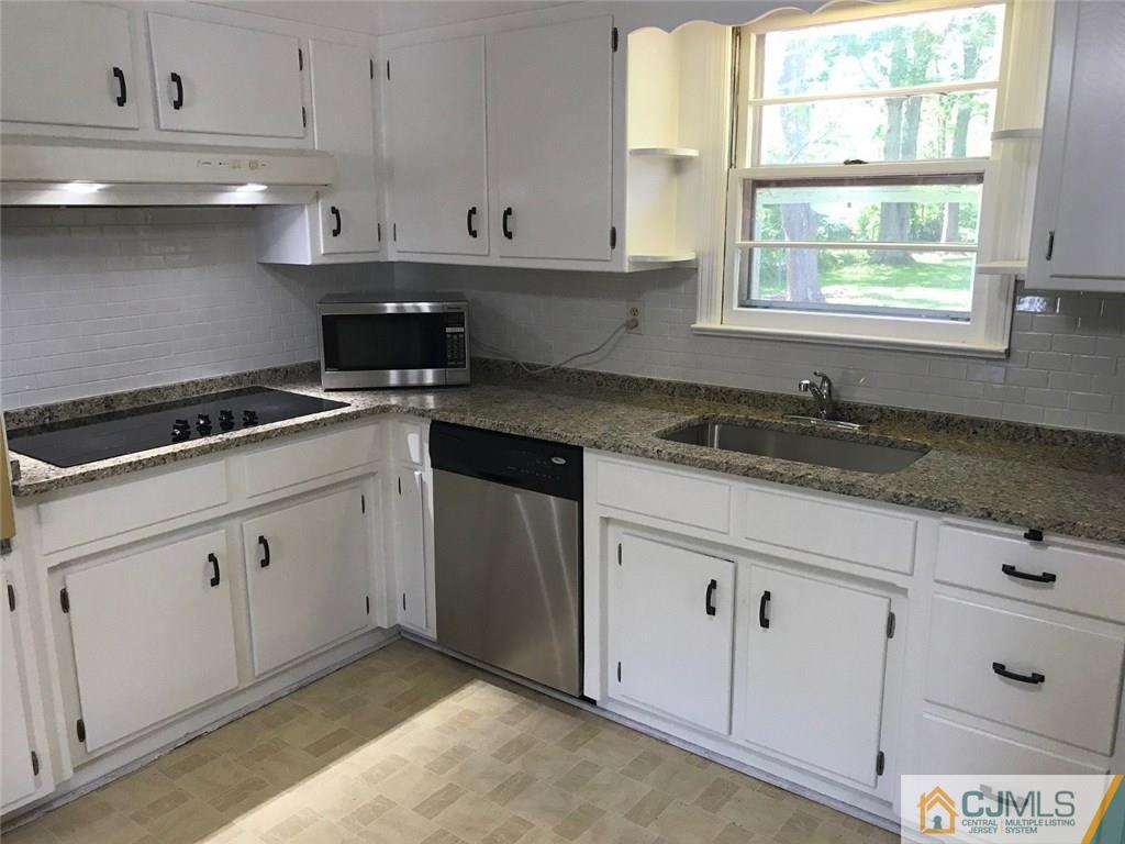 1745 Holly Road North Brunswick, NJ 08902 - Photo 3 of 14 Gallery Image 3