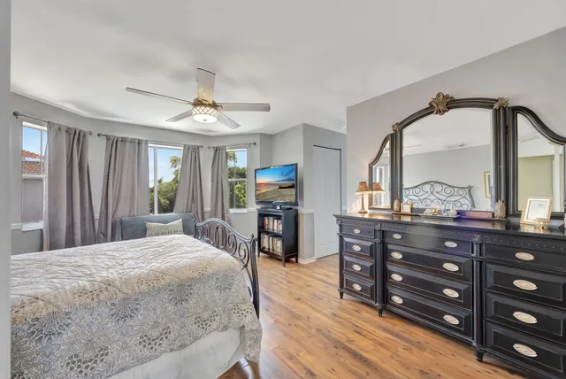 $860,000 | 13838 Southwest 41st Terrace, Miami, FL 33175