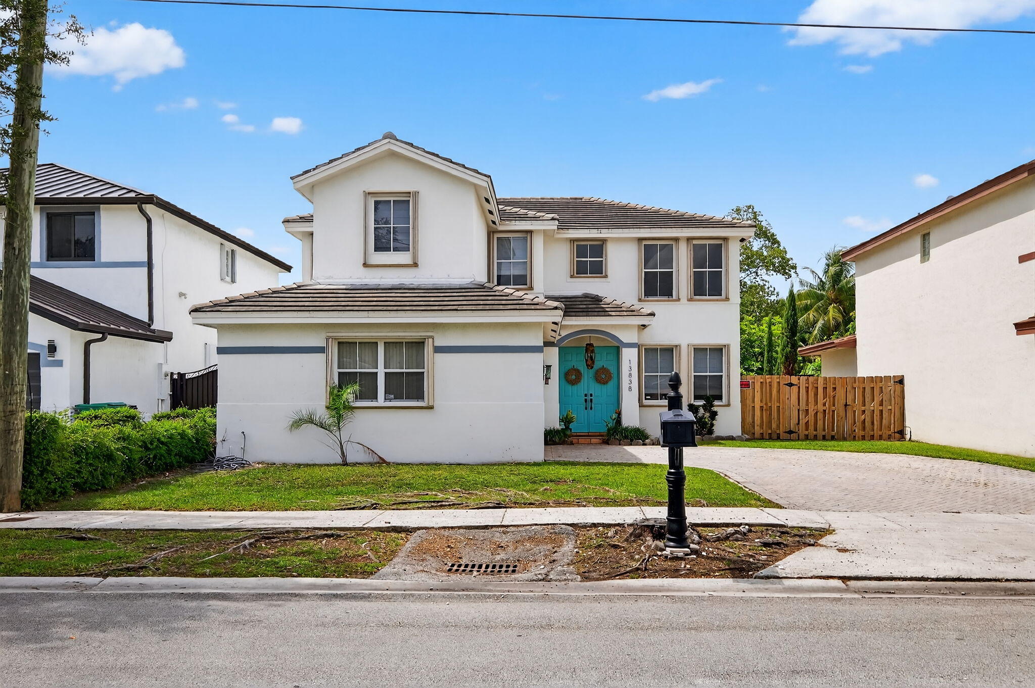 13838 Southwest 41st Terrace Miami, FL 33175 - Photo 50 of 68 Frontal View