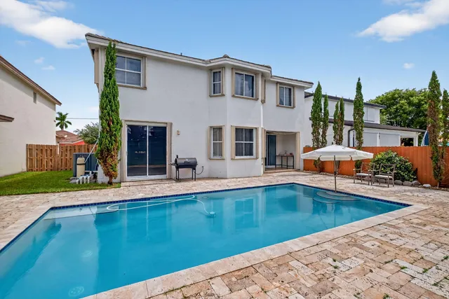 $860,000 | 13838 Southwest 41st Terrace, Miami, FL 33175