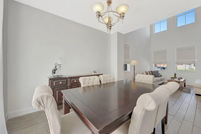 $860,000 | 13838 Southwest 41st Terrace, Miami, FL 33175