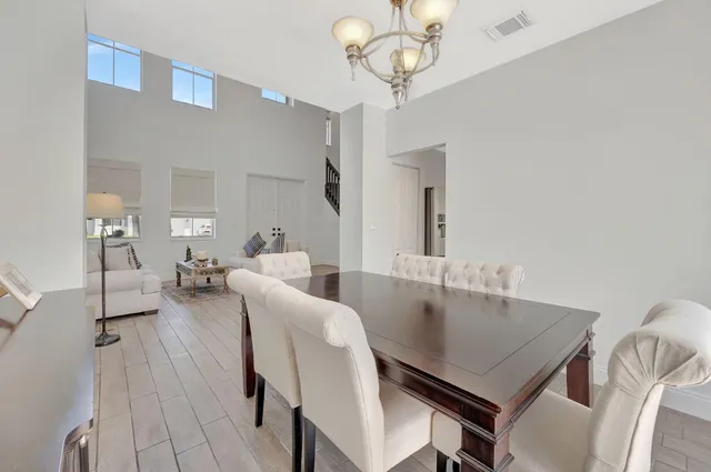 $860,000 | 13838 Southwest 41st Terrace, Miami, FL 33175