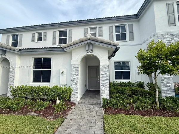 $2,600 | 16302 Southwest 291st Street, Unit 16302, Homestead, FL 33033