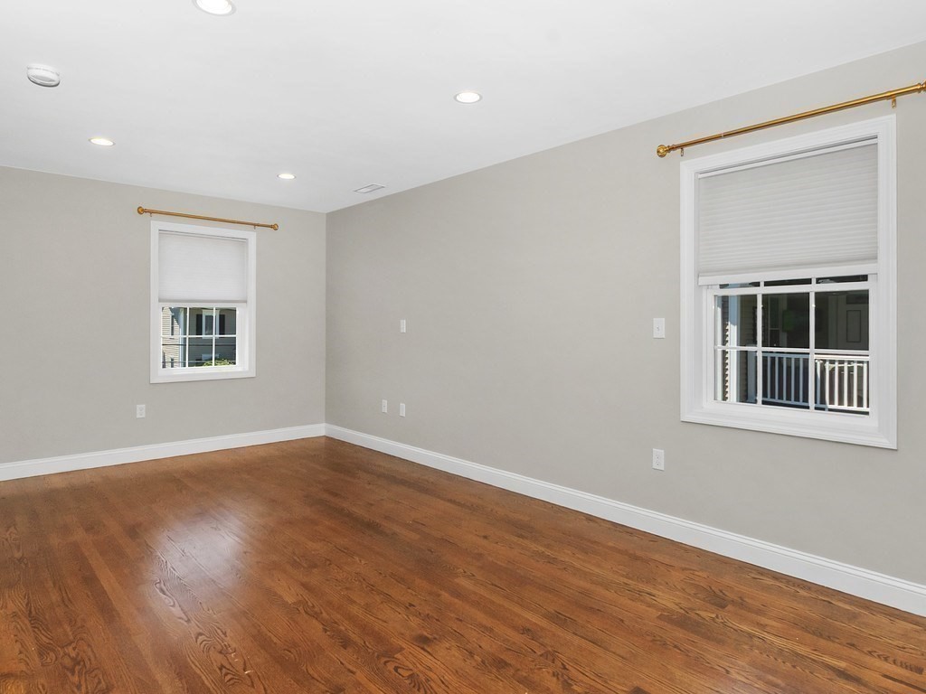 66 Ash Street, Unit 1 Waltham, MA 02453 - Photo 21 of 39