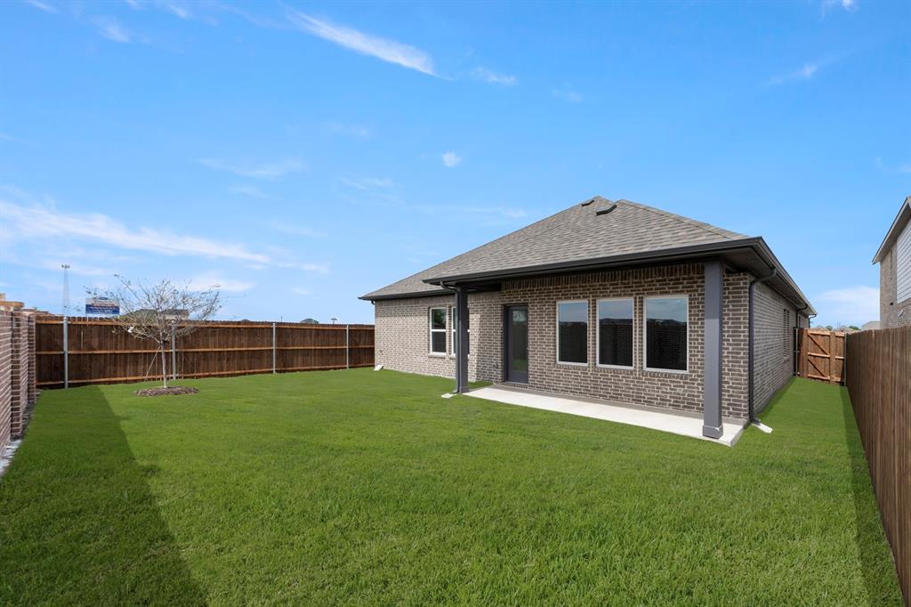 1208 Redcoat Drive Forney, TX 75126 - Photo 24 of 33 29_30. 1208 Redcoat - Back (2)