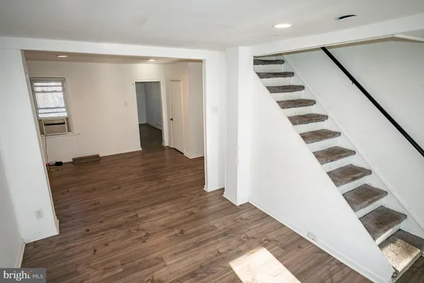 $175,000 | 1011 Andrews Avenue, Darby, PA 19023