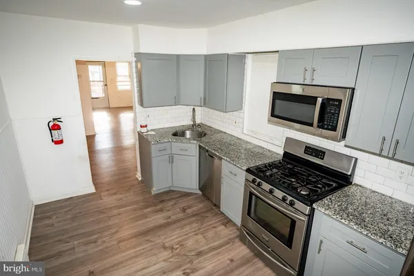 $175,000 | 1011 Andrews Avenue, Darby, PA 19023