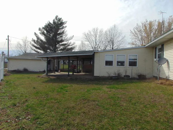 $145,000 | 1100 Sharp Rock Road, Ava, IL 62907