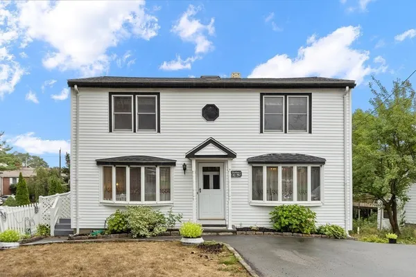 $749,999 | 9 Summit Avenue, Saugus, MA 01906