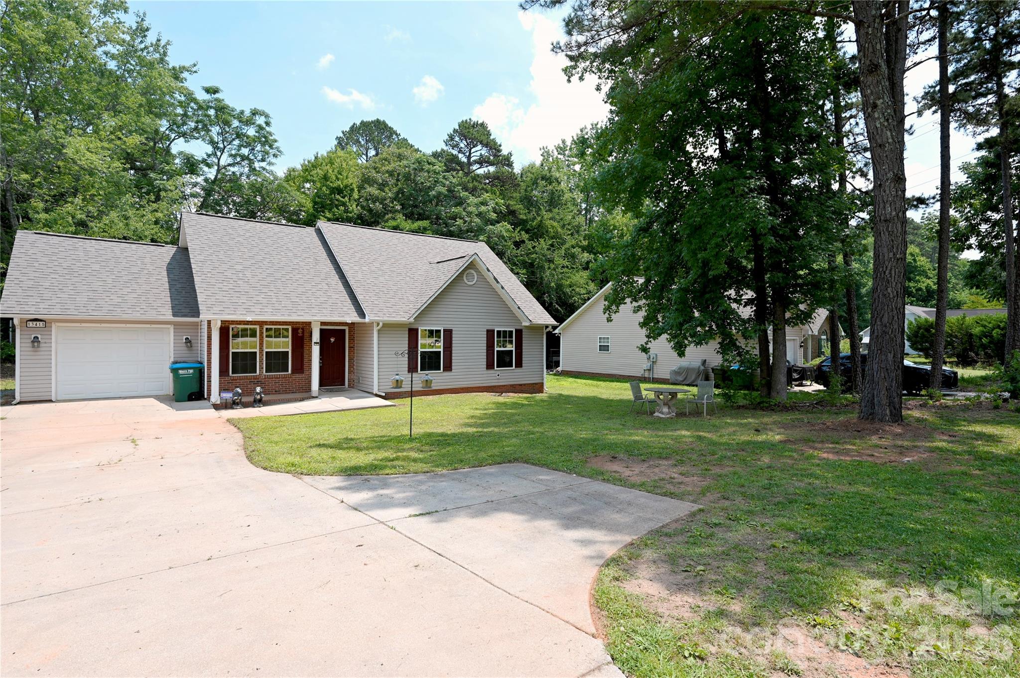 13415 Phillips Road Matthews, NC 28105 - Photo 2 of 18