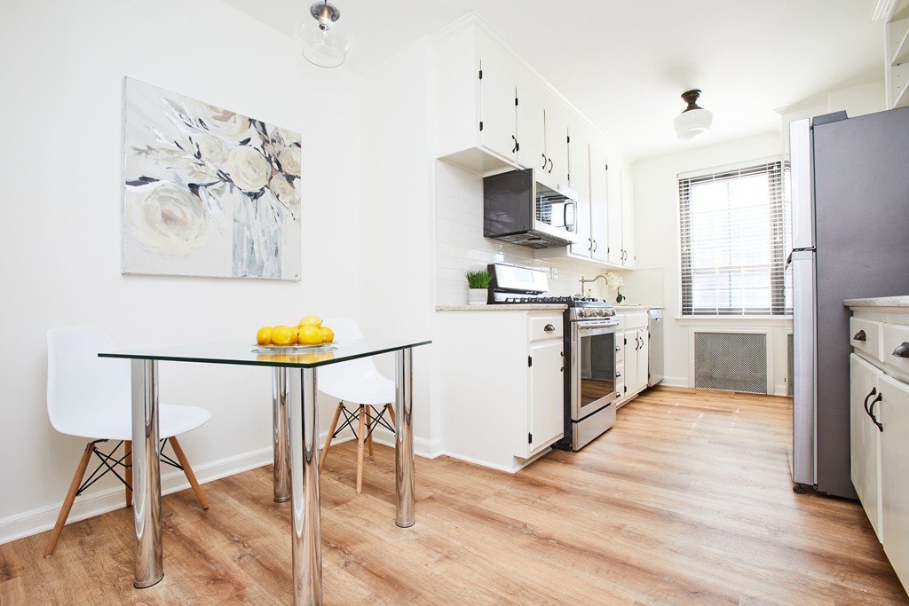 337 Tappan Street, Unit 3 Brookline, MA 02445 - Photo 5 of 10