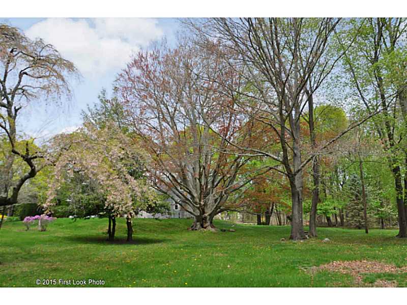 225 Middle Road East Greenwich, RI 02818 - Photo 23 of 25 Land.