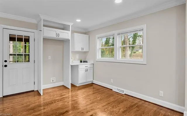 $380,000 | 3555 Cherry Lane, Greensboro, NC 27405