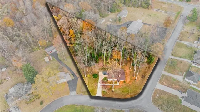 $380,000 | 3555 Cherry Lane, Greensboro, NC 27405