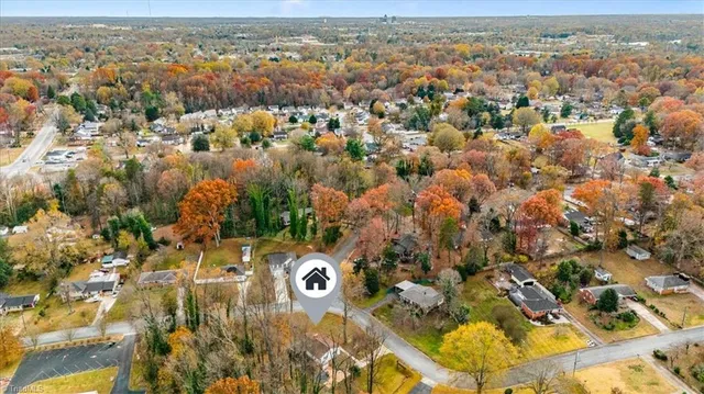 $380,000 | 3555 Cherry Lane, Greensboro, NC 27405