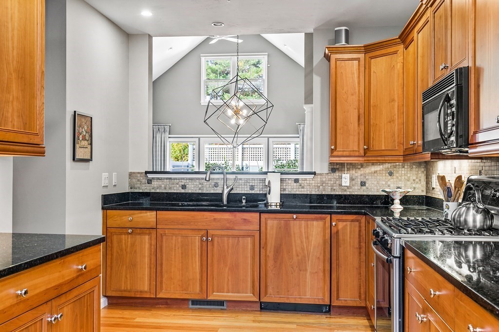 16 Williams Road, Unit 16 Norton, MA 02766 - Photo 6 of 34 Gallery Image 6