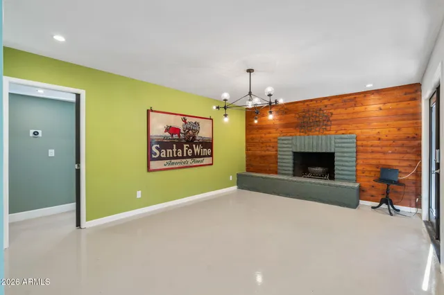 $4,100 | 1055 West Indian Hills Place, Phoenix, AZ 85023