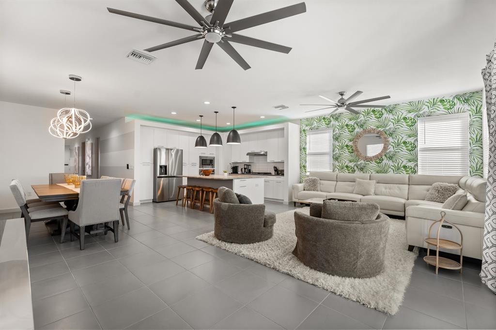 1216 Castle Pines Court Reunion, FL 34747 - Photo 6 of 48