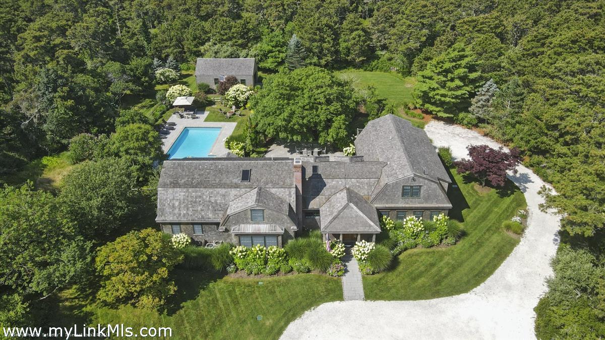 4 Millbrook Road Nantucket, MA 02554 - Photo 11 of 65