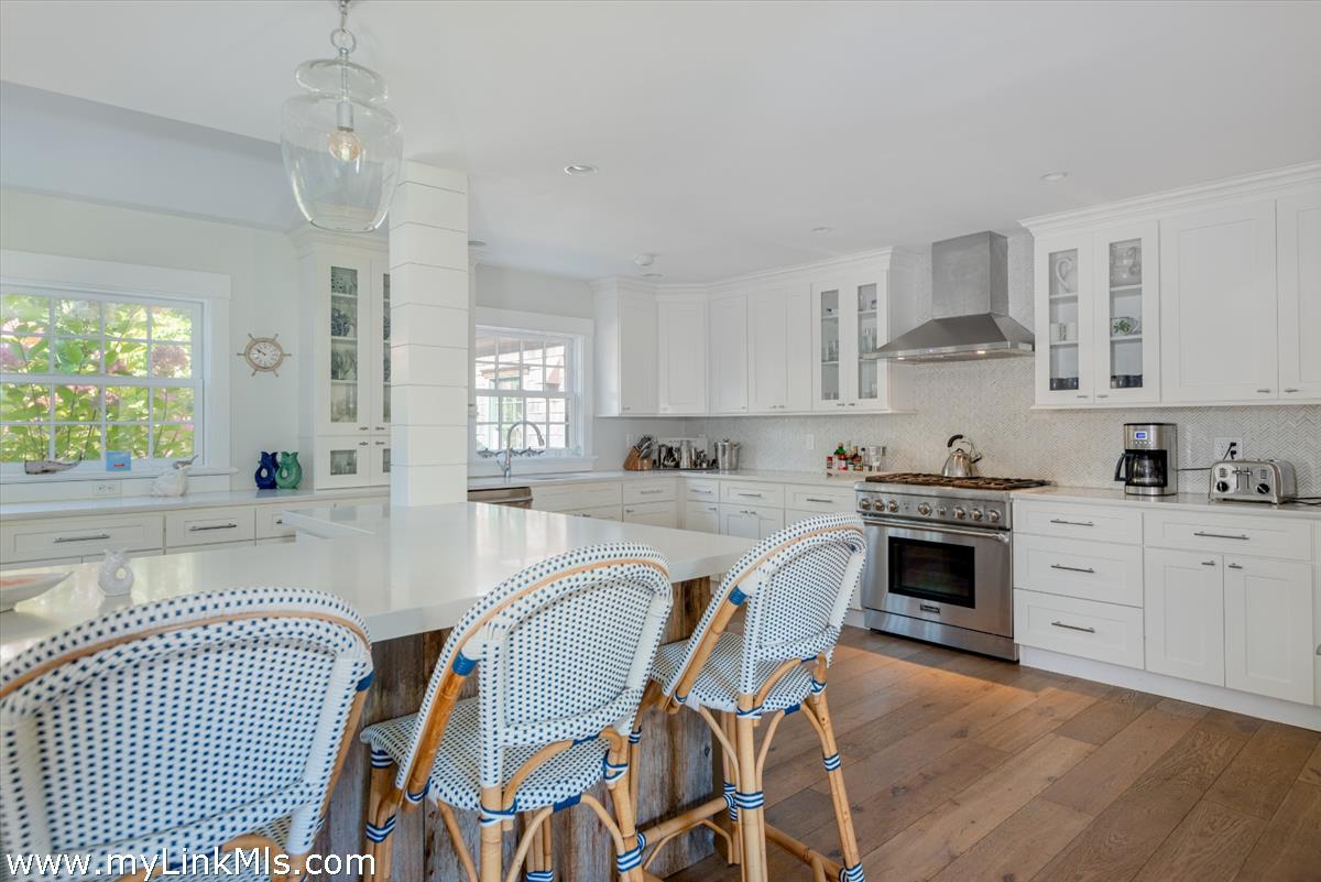 4 Millbrook Road Nantucket, MA 02554 - Photo 14 of 65