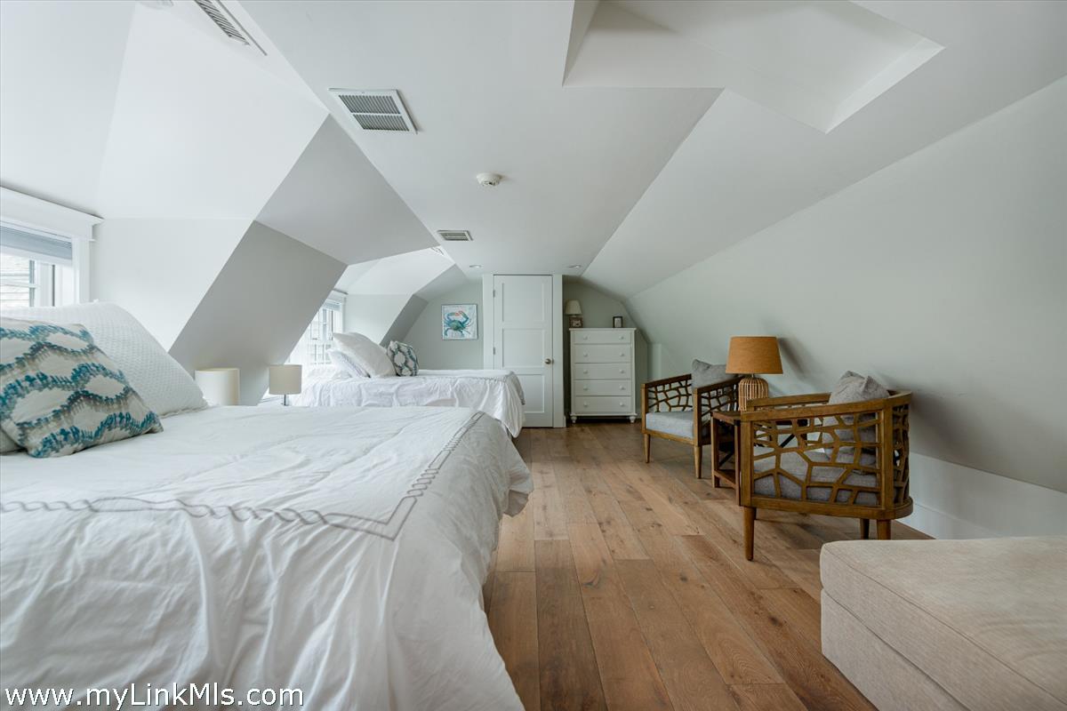 4 Millbrook Road Nantucket, MA 02554 - Photo 33 of 65