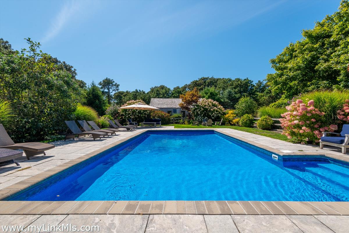 4 Millbrook Road Nantucket, MA 02554 - Photo 58 of 65