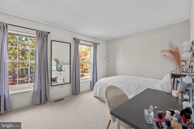 $2,800 | 44481 Watertown Terrace, Ashburn, VA 20147