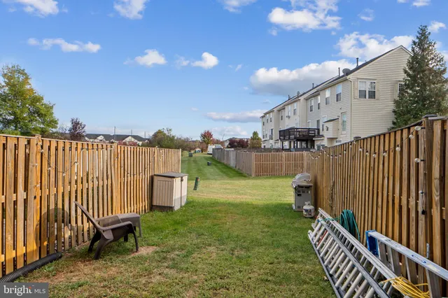 $2,800 | 44481 Watertown Terrace, Ashburn, VA 20147