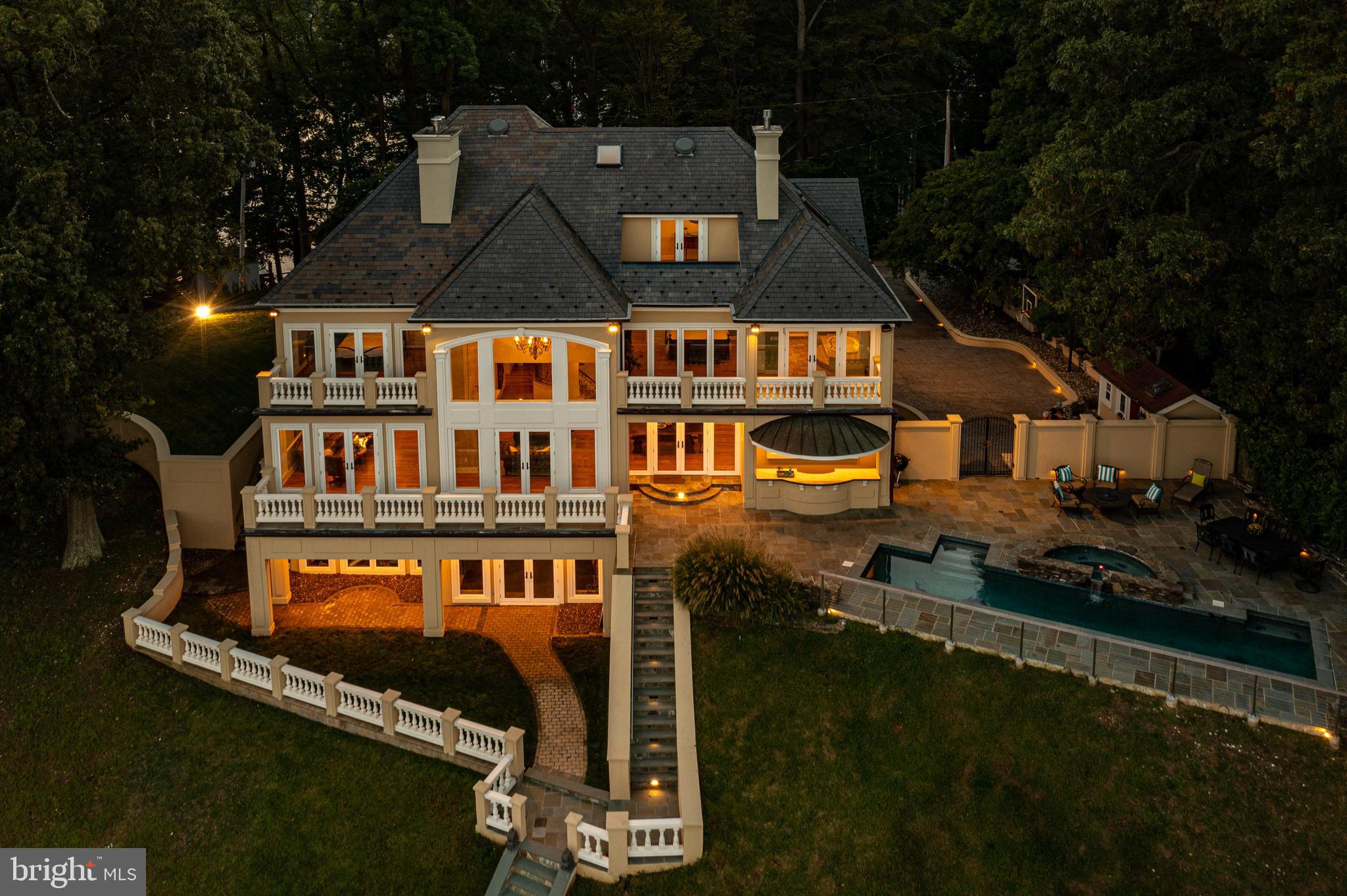 3333 Pocahontas Drive Edgewater, MD 21037 - Photo 28 of 42 Gorgeous lighting