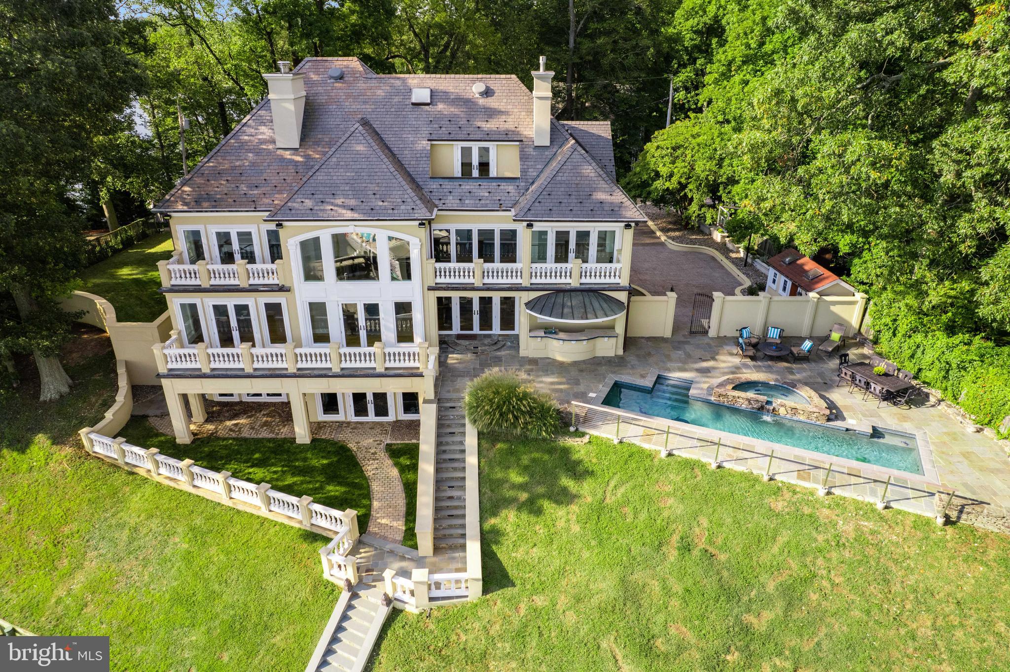 3333 Pocahontas Drive Edgewater, MD 21037 - Photo 30 of 42 Great layout for entertaining