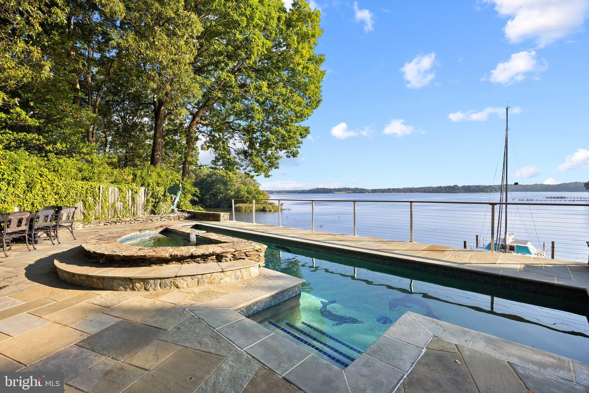 3333 Pocahontas Drive Edgewater, MD 21037 - Photo 37 of 42 Private setting