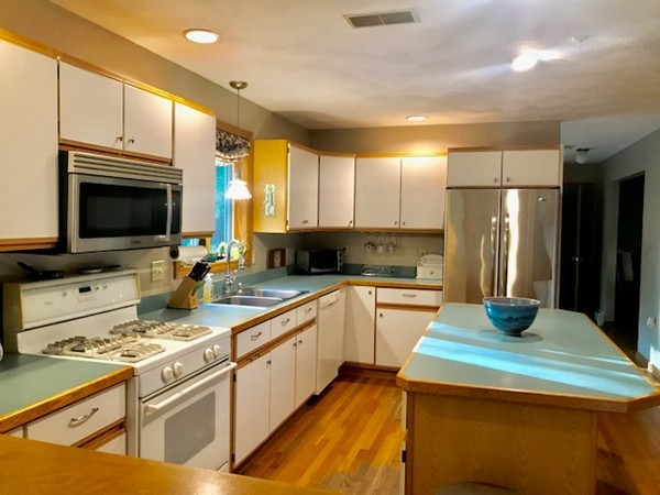 240 Hickory Hill Road North Andover, MA 01845 - Photo 9 of 30 Gallery Image 9