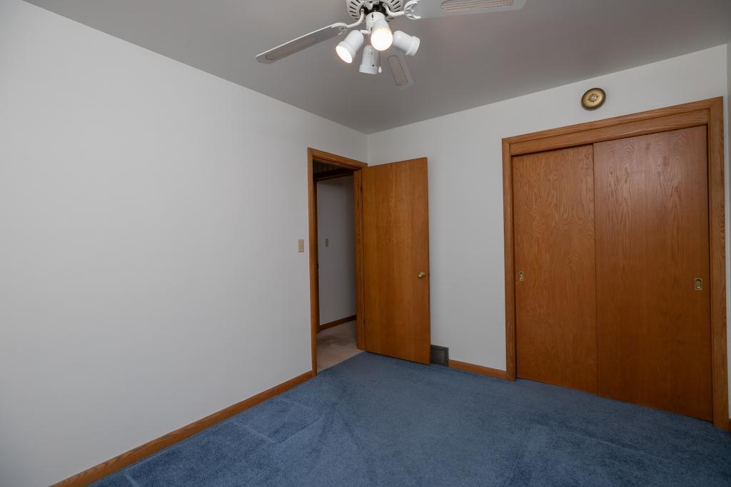 720 18th Avenue Northeast Rochester, MN 55906 - Photo 16 of 47