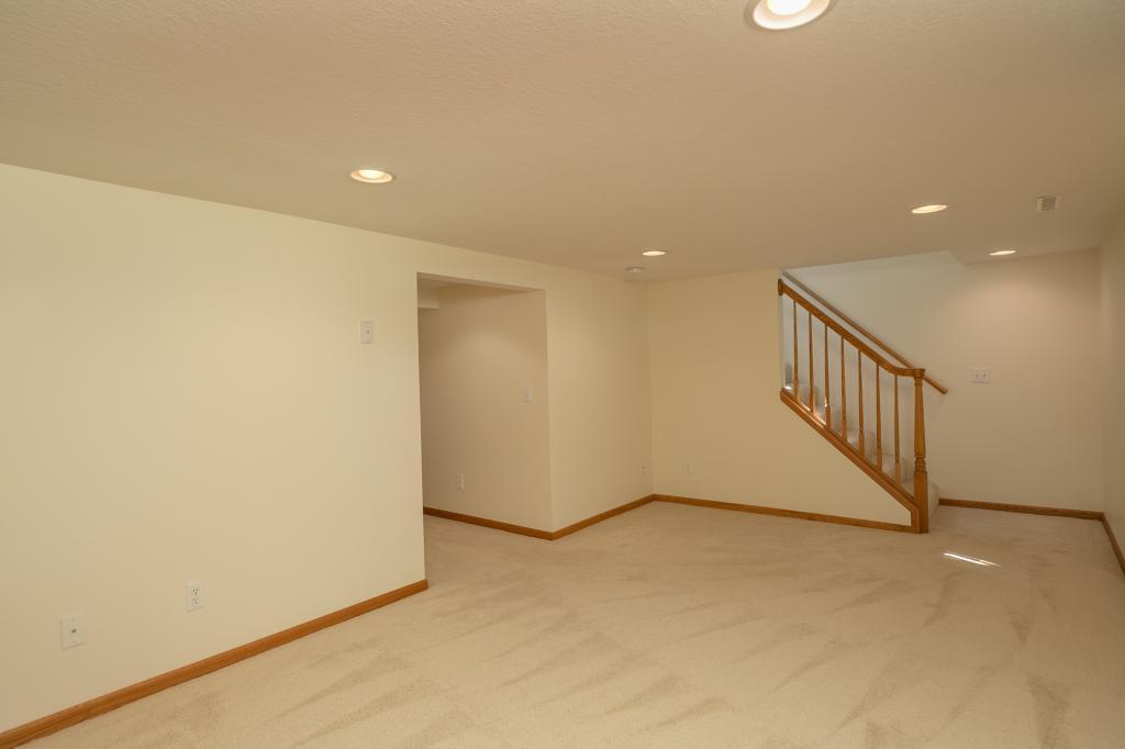 720 18th Avenue Northeast Rochester, MN 55906 - Photo 22 of 47